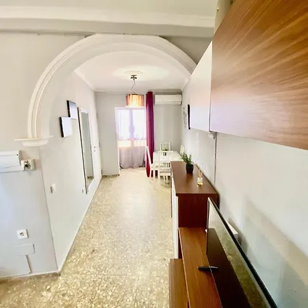 Turisticos En * חרז